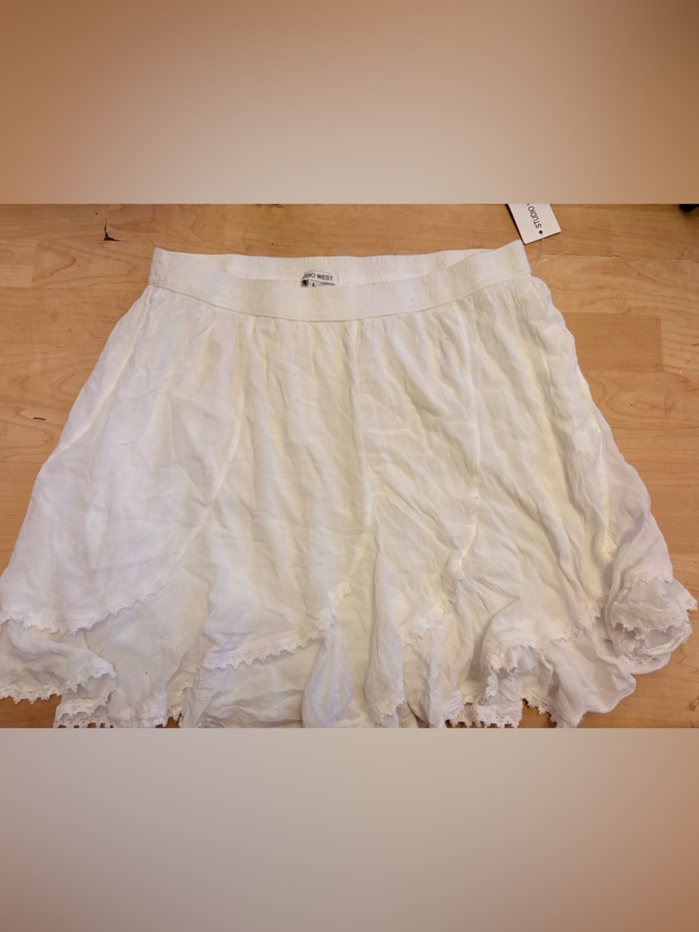 NEW STUDIO WEST white Mini Skirt Pull On Size L Women Casual Flowy J12